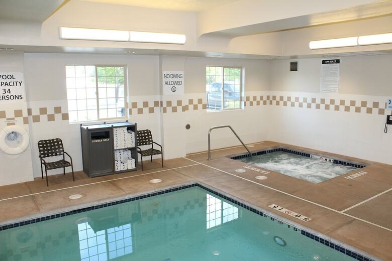 Hotel Holiday Inn Express Cheney
