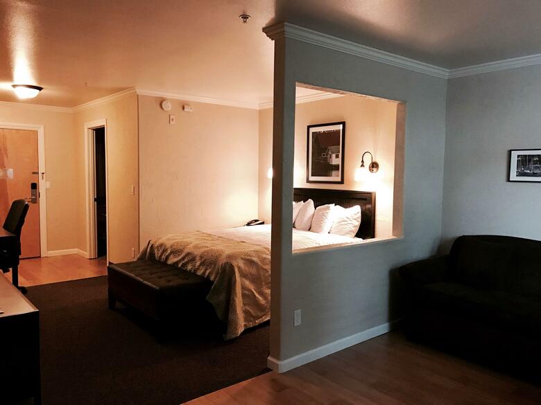 Hotel Best Western Plus Wesley Inn & Suites