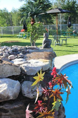 Posada Auberge Le Saint-boh�me