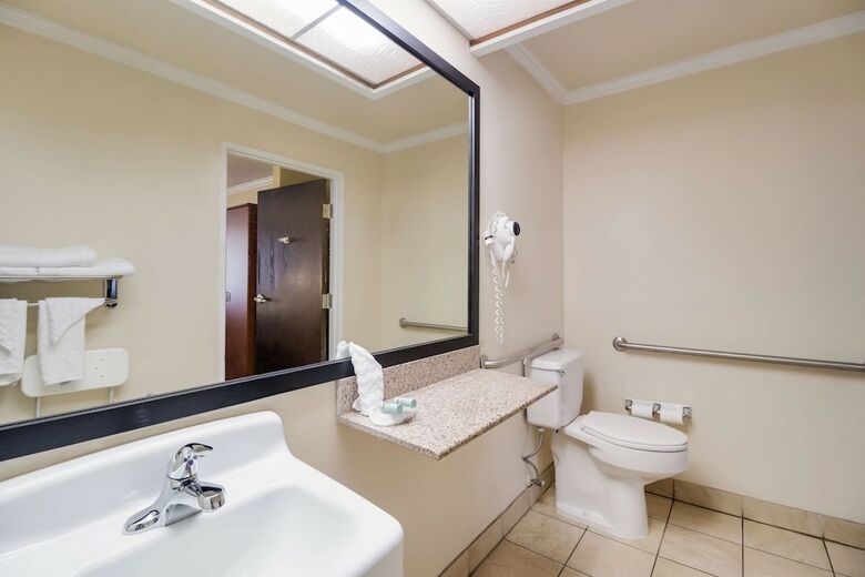 Motel Best Western - Mckenzie