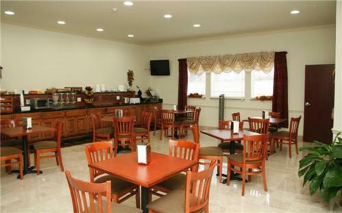 Hotel Budget Host Inn And Suites Cameron