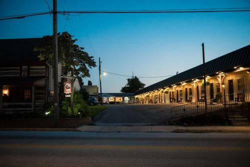 Hotel Carriage House Motor Inn