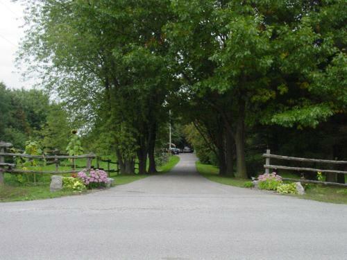 Bed & Breakfast Inn On The Moraine