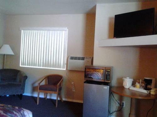 Maple Leaf Motel