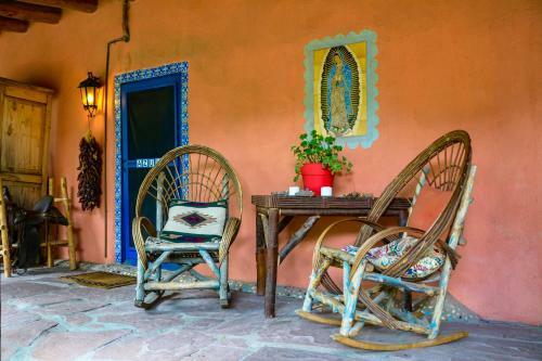 Adobe And Pines Inn Bed And Breakfast
