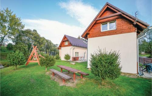 Two-bedroom Holiday Home In Liptovsky Trnovec