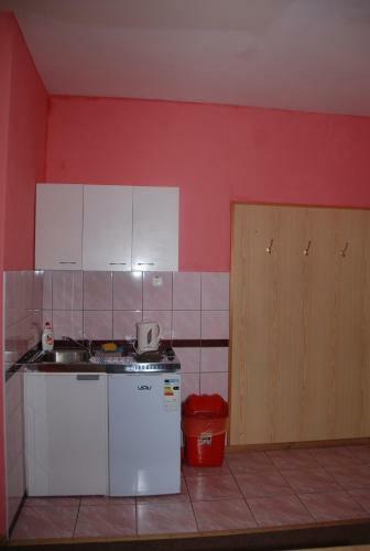 Hostal Penzion Rotunda