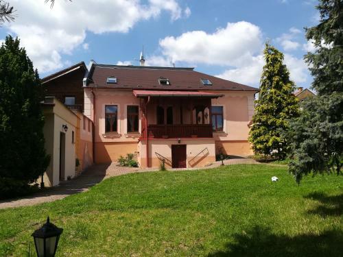 Bed & Breakfast Penzi�n Rodina