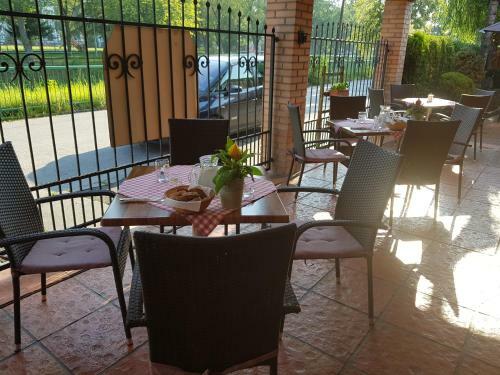 Hostal Sabbia Ristorante - Re?taur�cia A Ubytovanie Prievidza