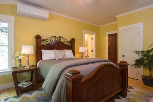 Hostal Lake House At Ferry Point