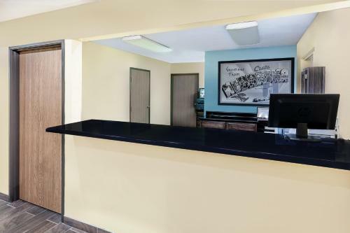 Motel Super 8 Crete