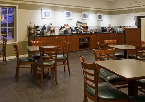 Hotel Grandstay Apple Valley