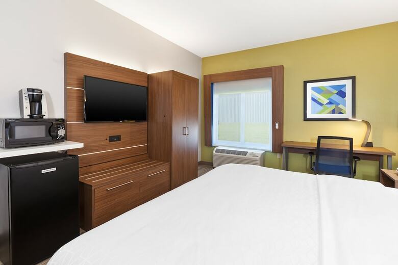 Hotel Holiday Inn Express And Suites Three Rivers
