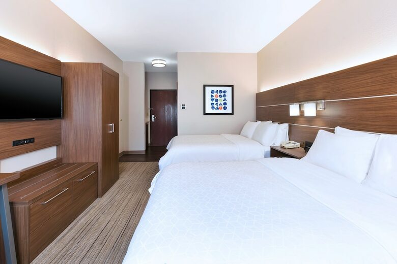 Hotel Holiday Inn Express And Suites Three Rivers