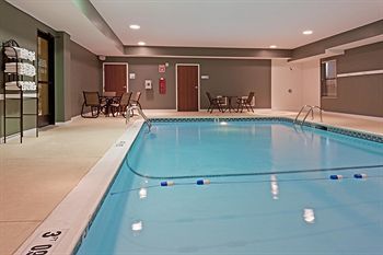 Hotel Holiday Inn Express North Attleboro