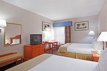 Hotel Holiday Inn Express North Attleboro