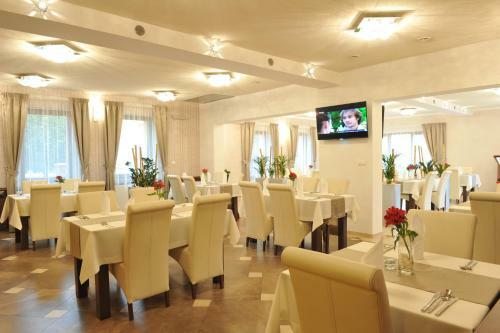 Hostal Penzion Anesis