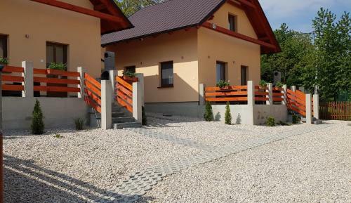 Bungalows Michalka - Podh�jska