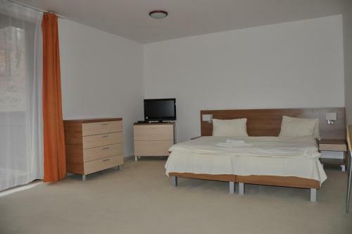 Aparthotel Fatrapark 2 Apartments House