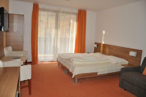 Aparthotel Fatrapark 2 Apartments House