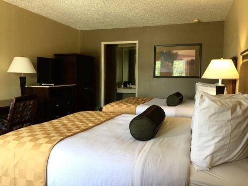 Hotchkiss Inn Motel