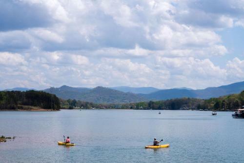 Hotel The Ridges Resort & Marina
