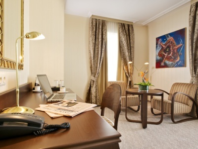 Hotel Devin
