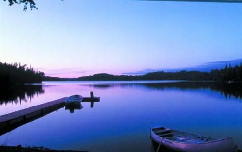 Daniels Lake Lodge B&B
