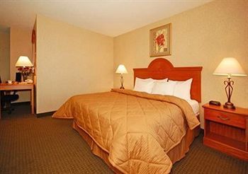 Holiday Inn Express Hotel & Suites Lexington