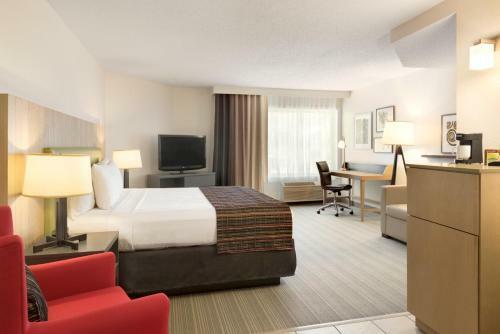 Hotel Country Inn & Suites Chippewa Falls