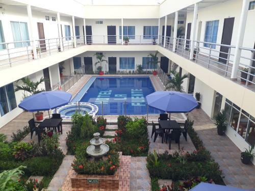Hotel La Fuente J.n