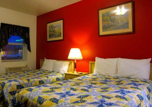 Mac's Motel