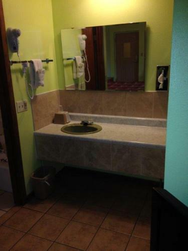 Motel Kings Inn