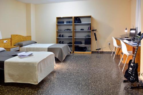 Albergue Residencia Campus Confort Burjassot