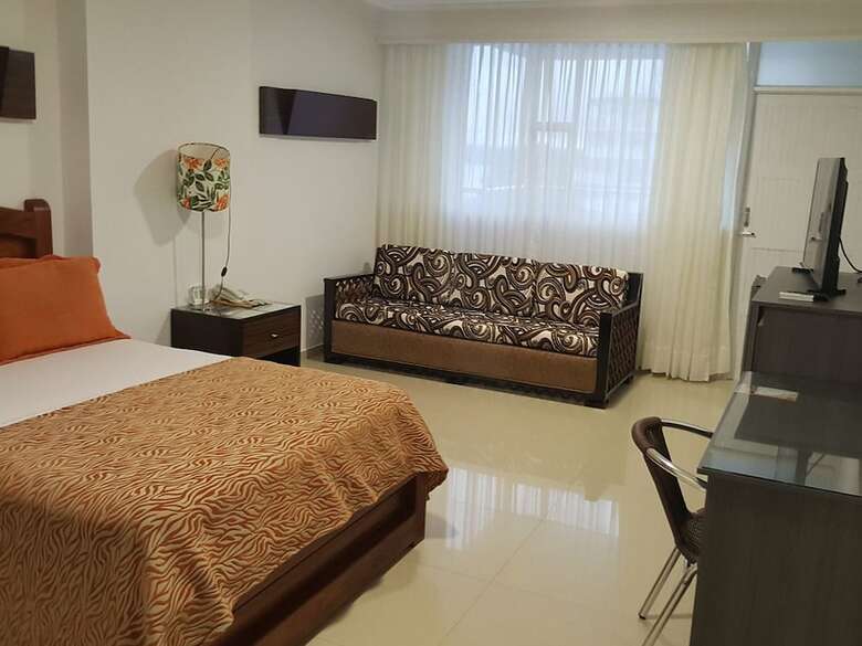 Hotel Torre Mar