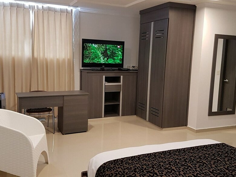 Hotel Torre Mar