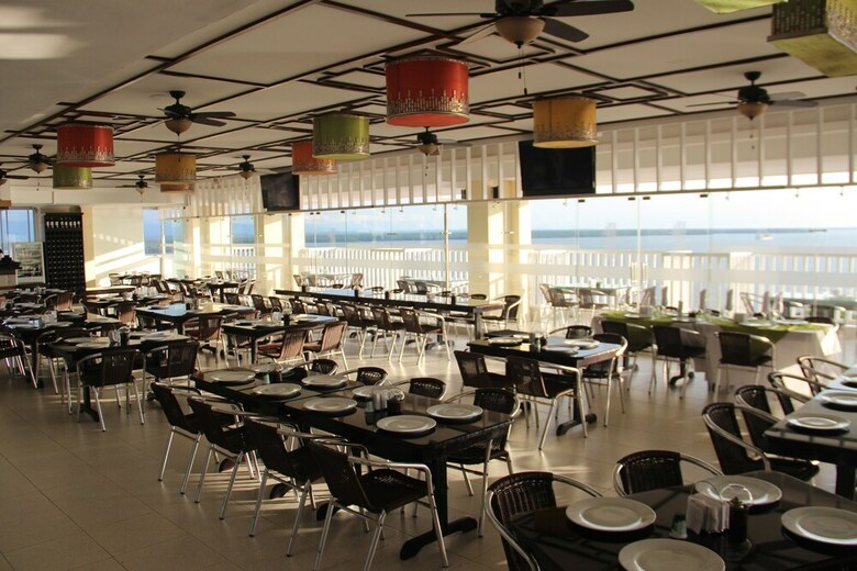 Hotel Torre Mar