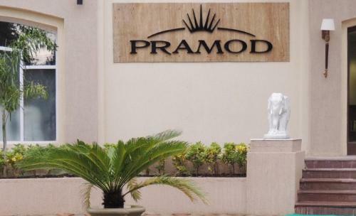 Hotel Pramod Convention & Club Resort