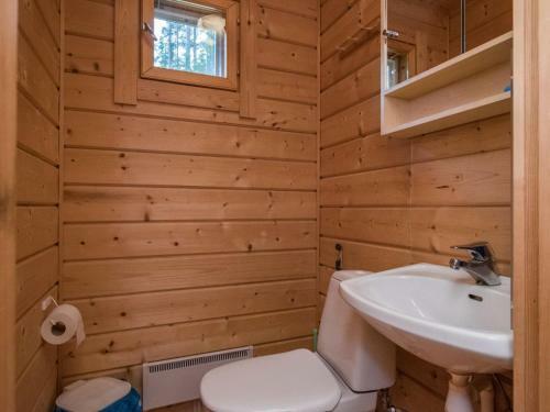Holiday Home Aamuntorkku