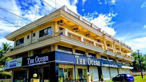 Ocean Crest Hotel