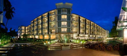 Hotel Nagoa Grande Resort And Spa