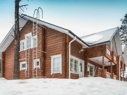 Holiday Home Villanoora B