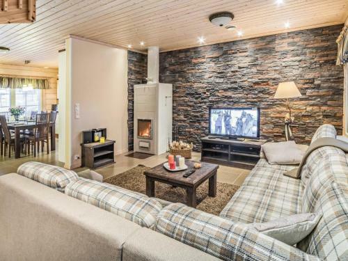 Holiday Home Villanoora B