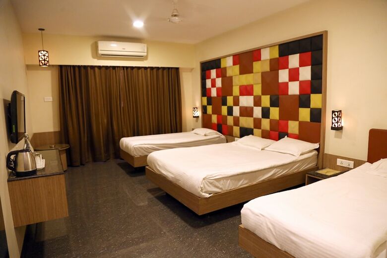Hotel Aurangabad Gymkhana Club