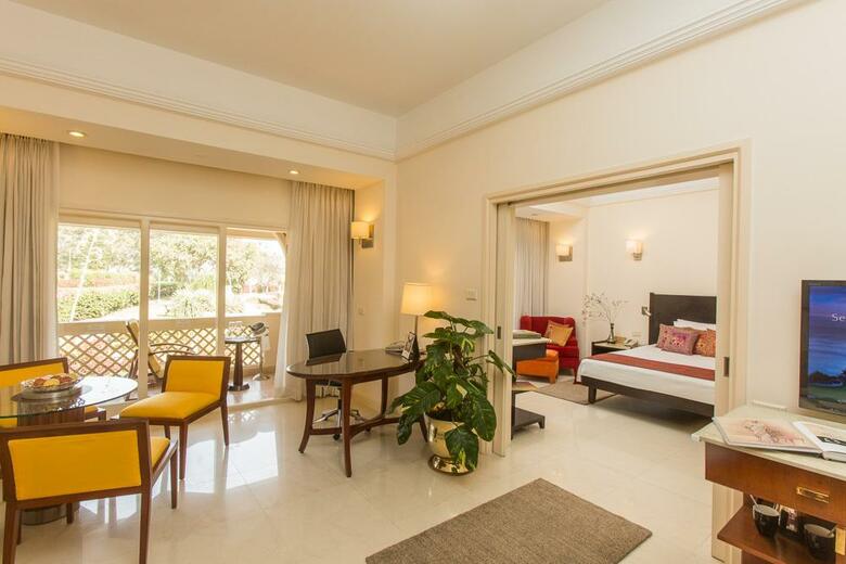 Hotel Vivanta By Taj, Aurangabad