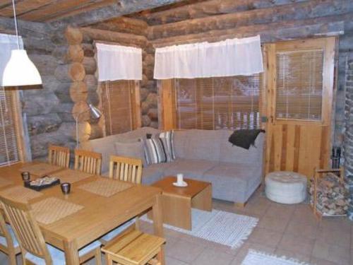Holiday Home Saaruanpes� B