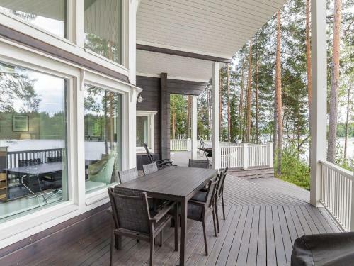 Holiday Home Villa Aallokko