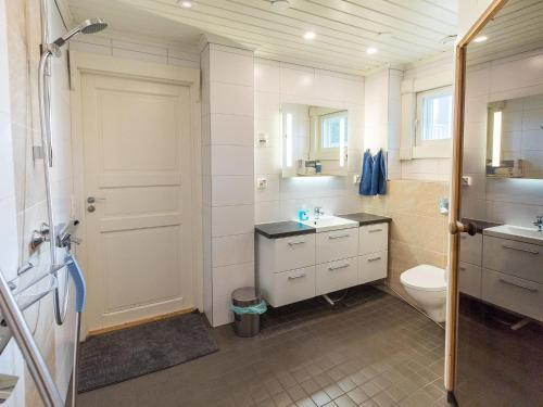 Holiday Home Villa Aallokko