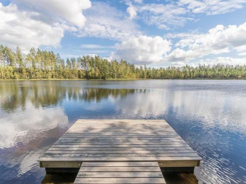 Holiday Home Valkealammi
