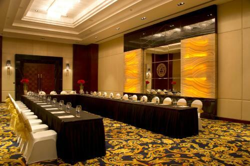 Hotel Della Resorts & Villas